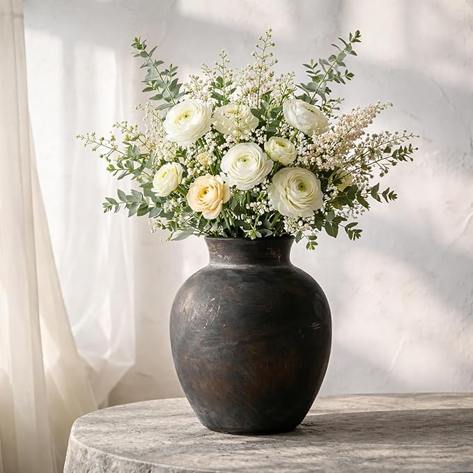 Vintage Ceramic Vase 15.5cm – Rustic Black Distressed Finish